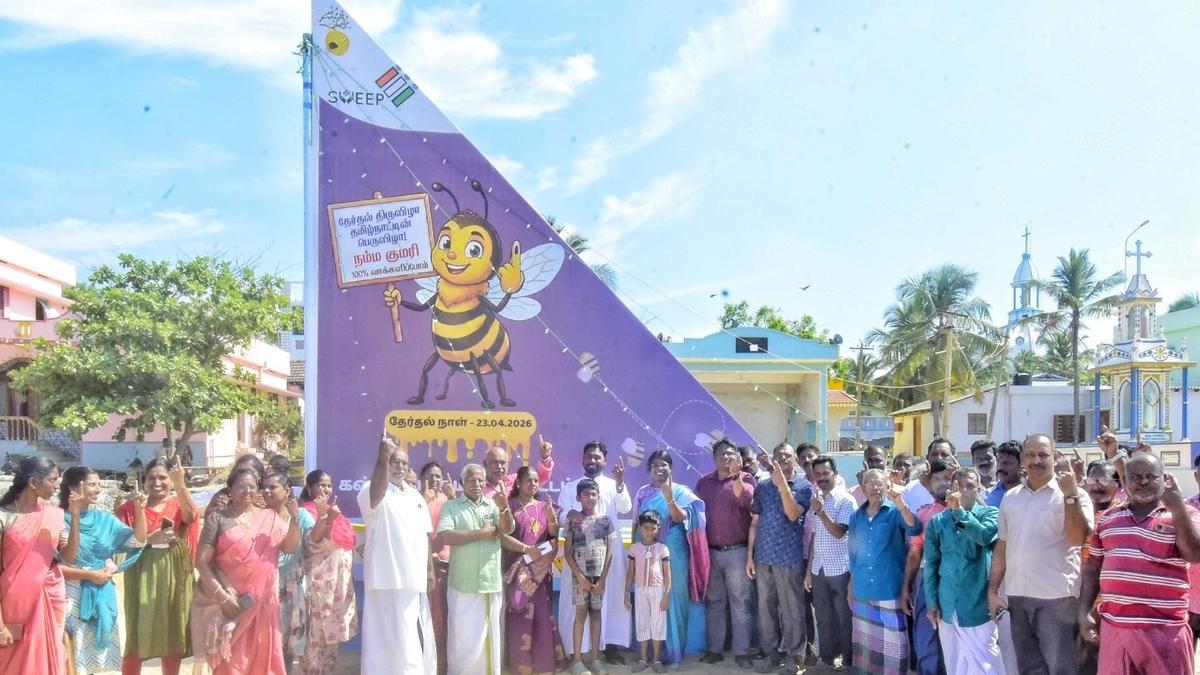 SVEEP awareness event organised in Sanguthurai beach - The Hindu