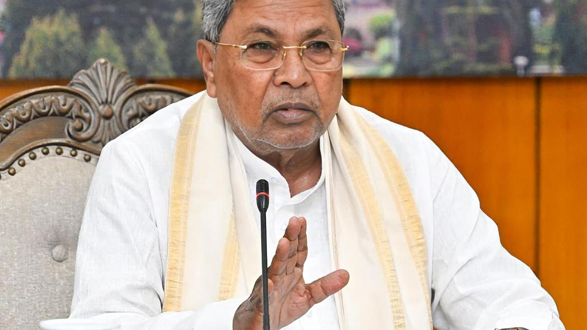 Karnataka Congress leaders slam petrol, diesel price hike