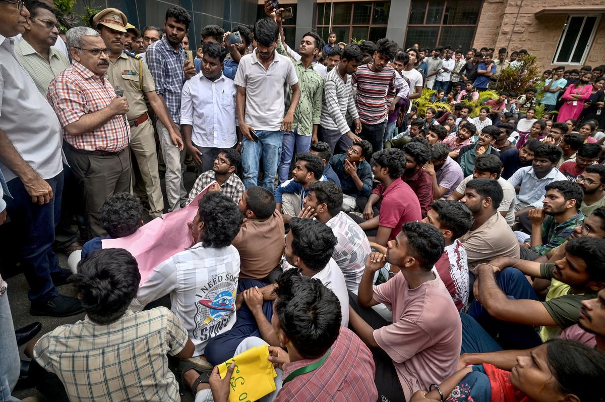 AU Vice Chancellor Prof. Raja Sekhar addresses protesting students on the university campus in Visakhapatnam on Wednesday. 