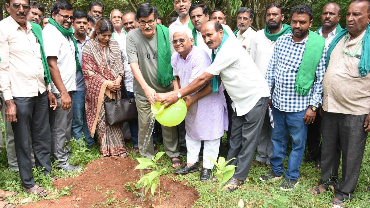 Farmers, not doctors, can build a ‘disease-free India’: Khadar Vali