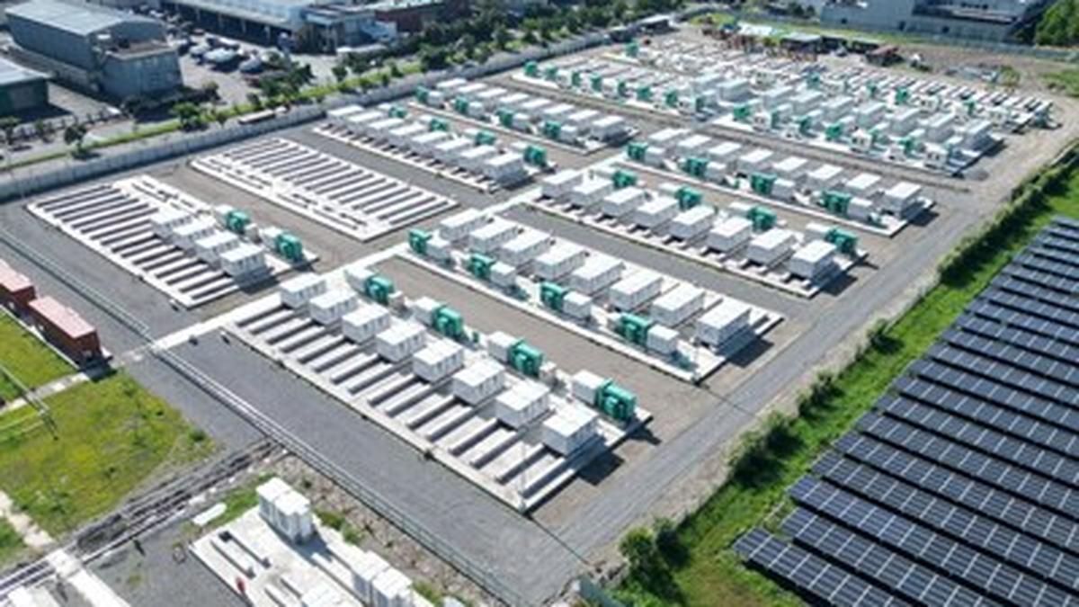 Recharge Power and Energy Decarb Launch Joint Venture Targeting Australia's PV and BESS Market