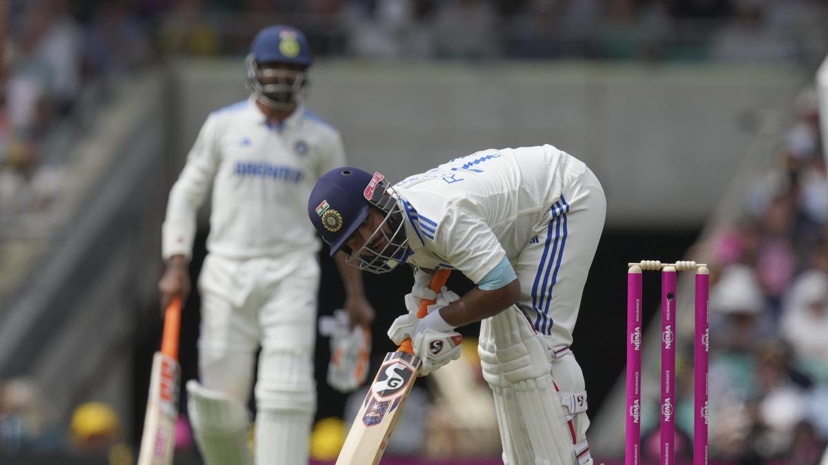 IND vs AUS fifth Test: Still a competitive score and there is lot of help for bowlers, says Rishabh Pant