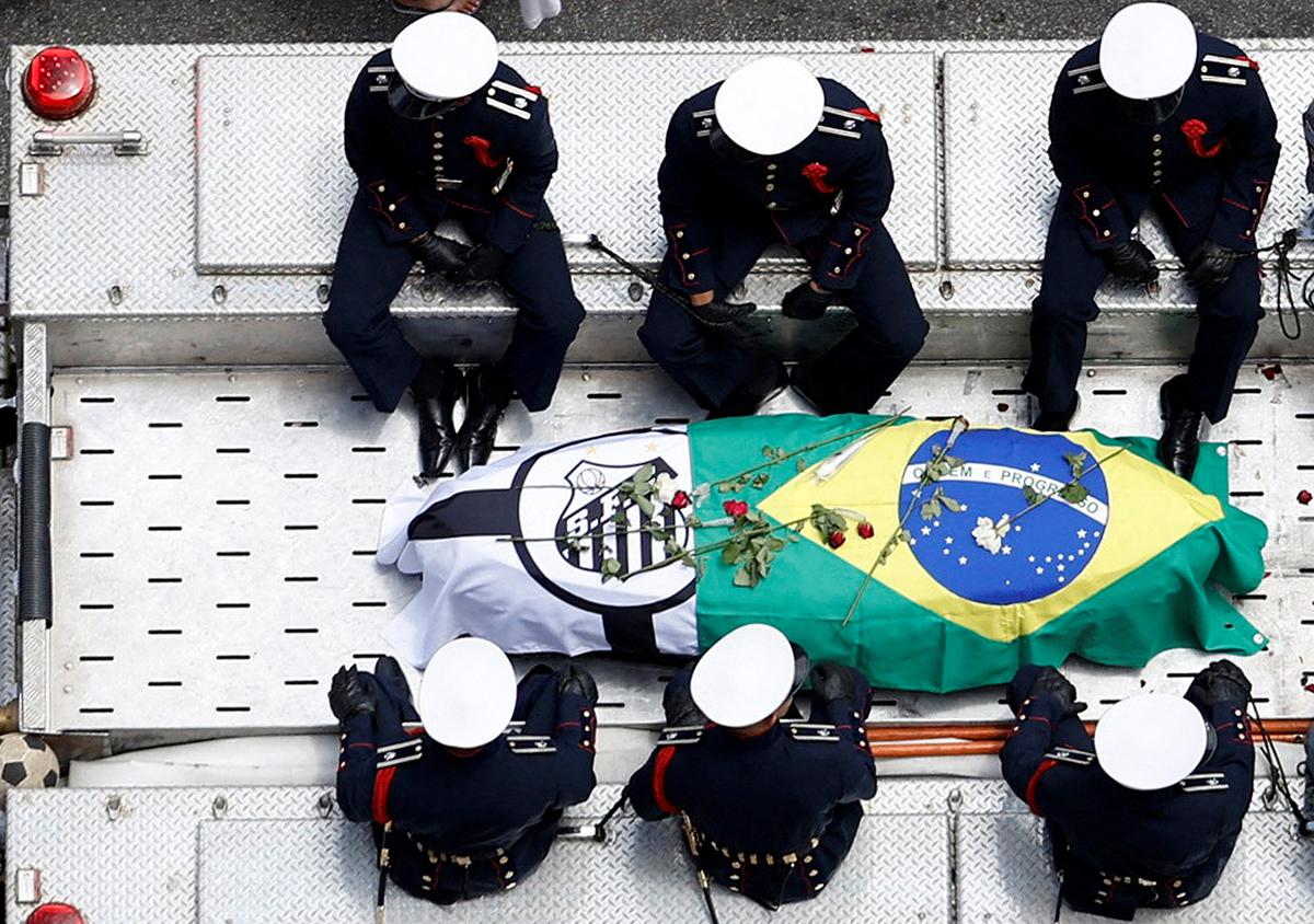 Pele did it first video shows the Brazilian legend pioneered soccer's best  signature moves