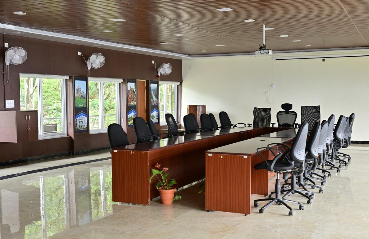 The Cabinet meeting on June 19 will be conducted in a hall of the KSTDC’s Mayura Pine Top restaurant on Nandi Hills.