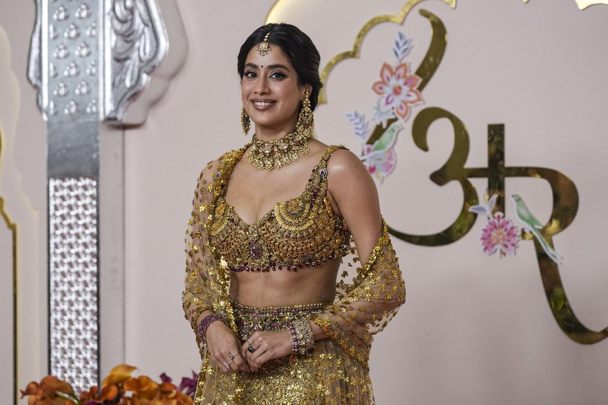 Mumbai: Bollywood actor Janhvi Kapoor upon her arrival to attend Anant Ambani and Radhika Merchant’s wedding, at Jio World Convention Centre, in Mumbai, Friday, July 12, 2024. Mumbai: Bollywood actor Janhvi Kapoor upon her arrival to attend Anant Ambani and Radhika Merchant’s wedding, at Jio World Convention Centre, in Mumbai, Friday, July 12, 2024.