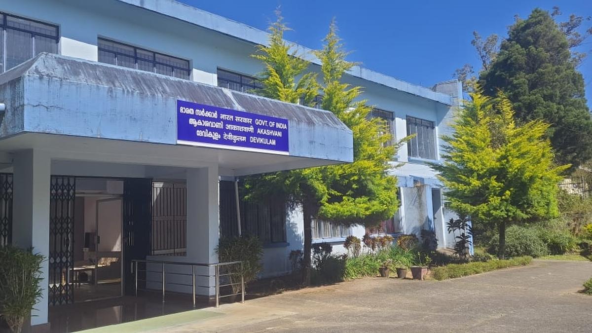 Akashvani Devikulam, a cherished radio voice in Idukki, facing a closure threat do sex