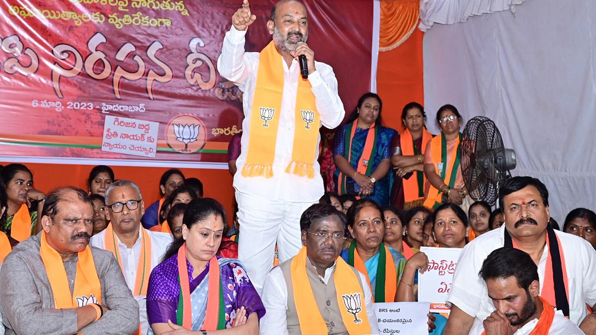 BRS leaders hit out at Bandi Sanjay for comments on party, its leadership