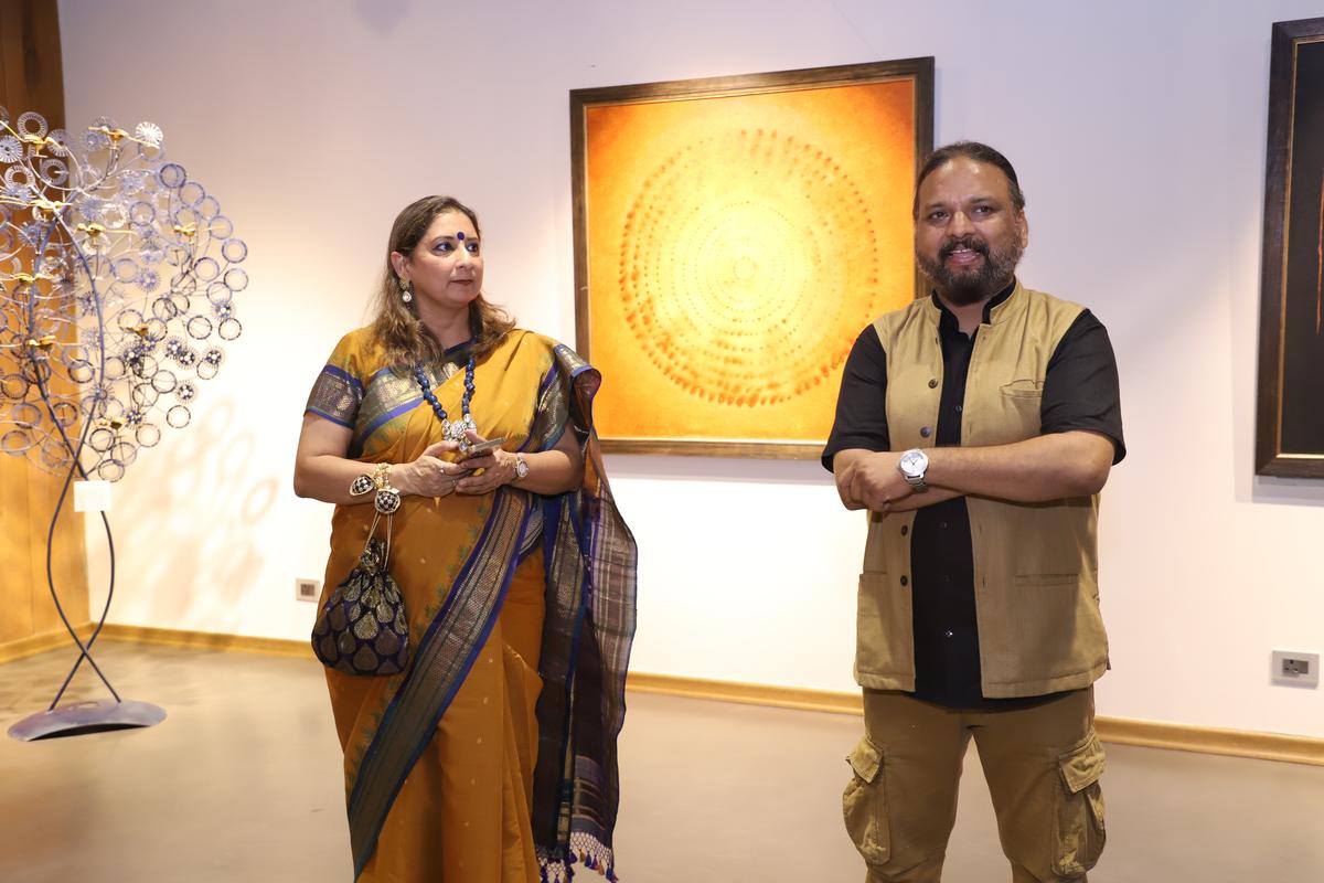 Art curator Manisha Gawade and artist Nawal Kishore at Abstract Alchemy exhibition at Rang Mirage Art Gallery