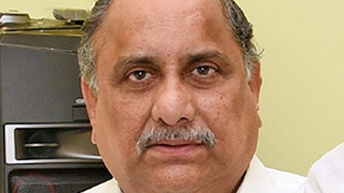 Mudragada dares Pawan Kalyan to take the Kapu reservation movement forward