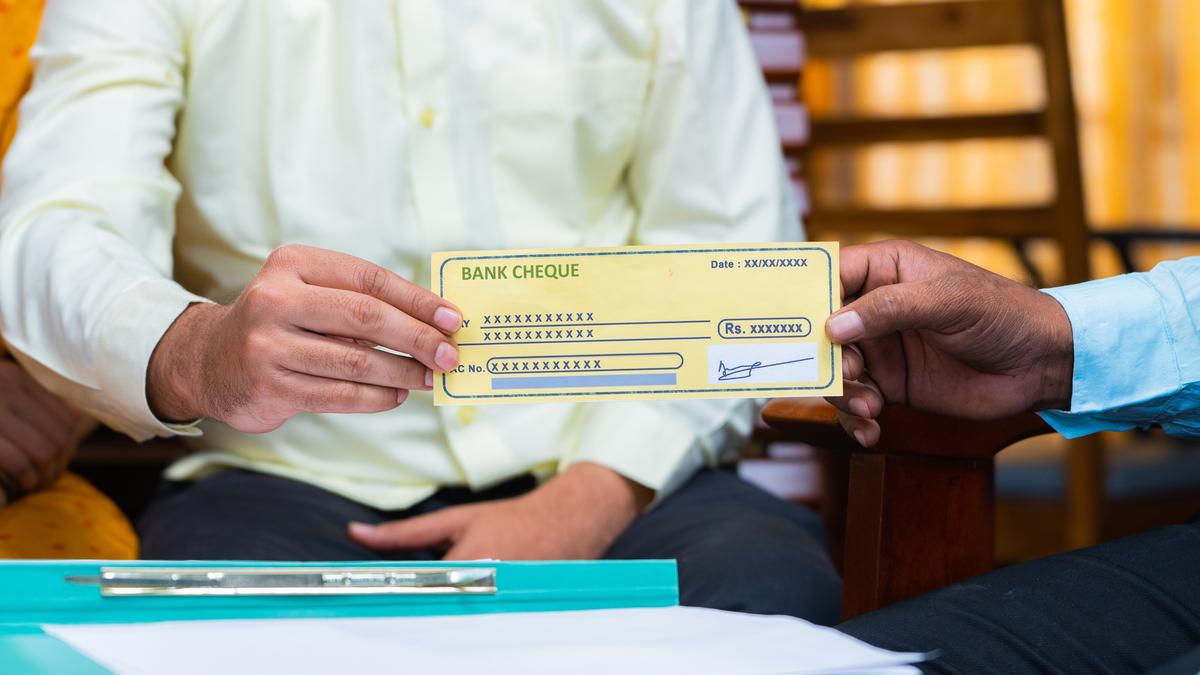 Kerala Cabinet okays special court to try cheque cases