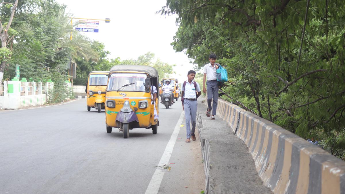 A tight rope walk for pedestrians on Old
Royapuram Bridge 