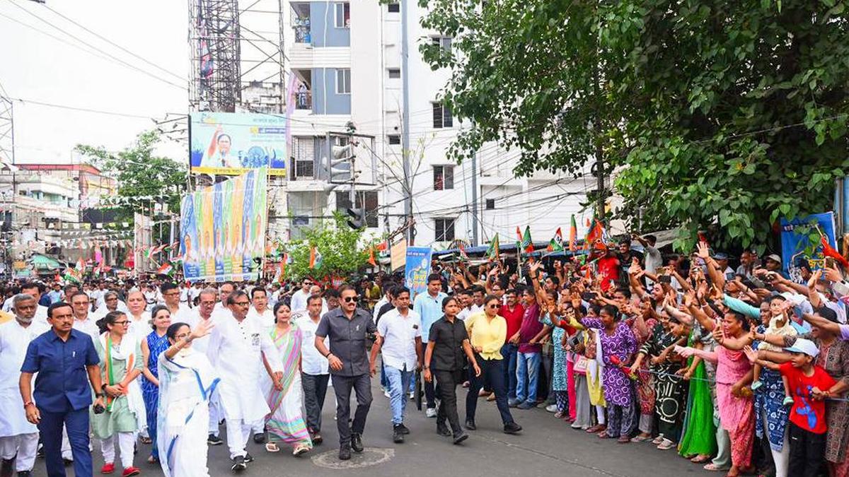 Bengal elections second phase: Mamata, her Cabinet colleagues face contest in Kolkata and its suburbs