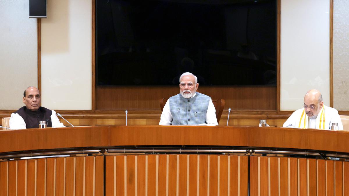 Union Cabinet meets amid buzz over important legislative proposals