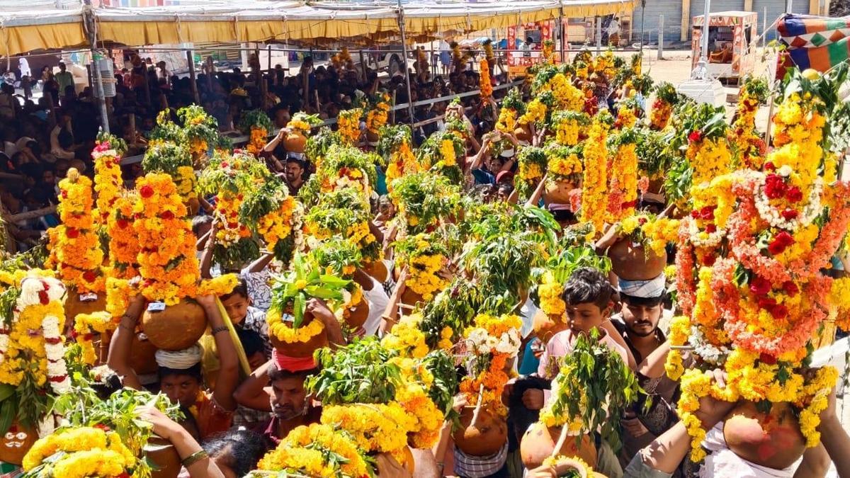 Lakhs gather for Suguturu Gangamma jatara in Punganur