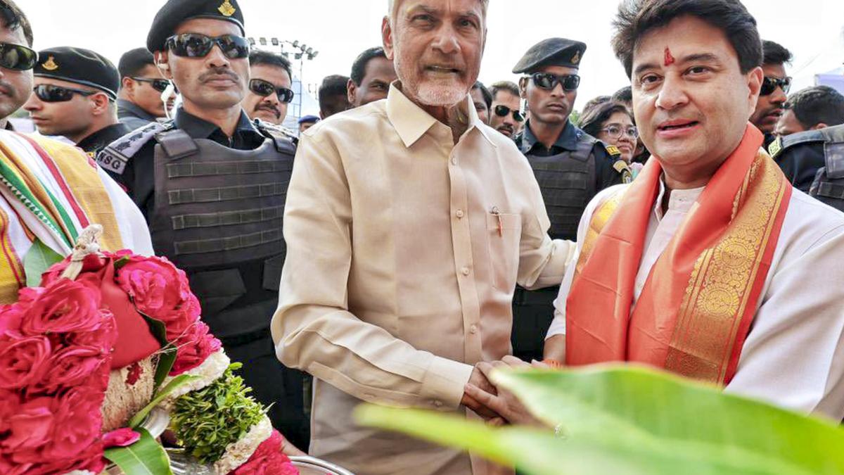 Human touch of Gramin Dak Sevaks irreplaceable, says Chandrababu Naidu