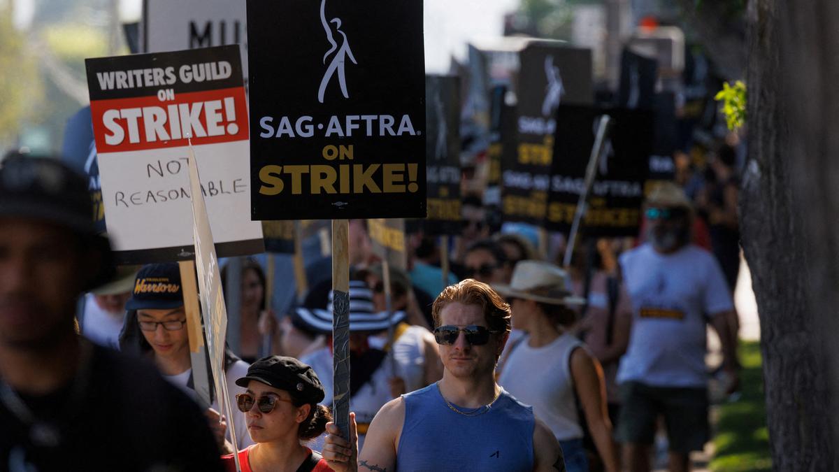 Hollywood Strike | Writers to evaluate counterproposal from studios