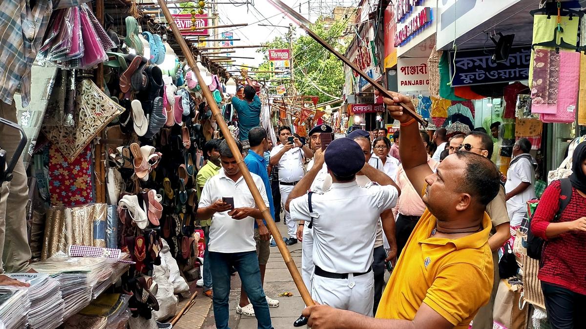 In a U-turn, Mamata says hawker eviction not the goal of her government