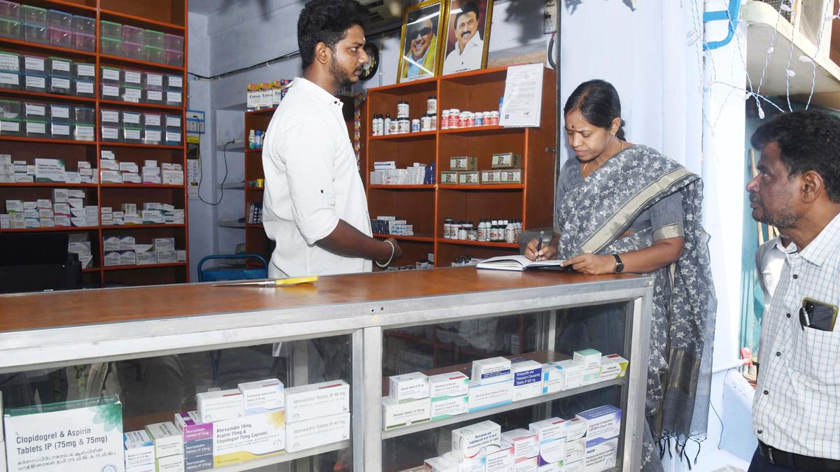 Medicines worth ₹1.15 lakh sold at Mudhalvar Marundhagam in Salem in 13 days: Collector