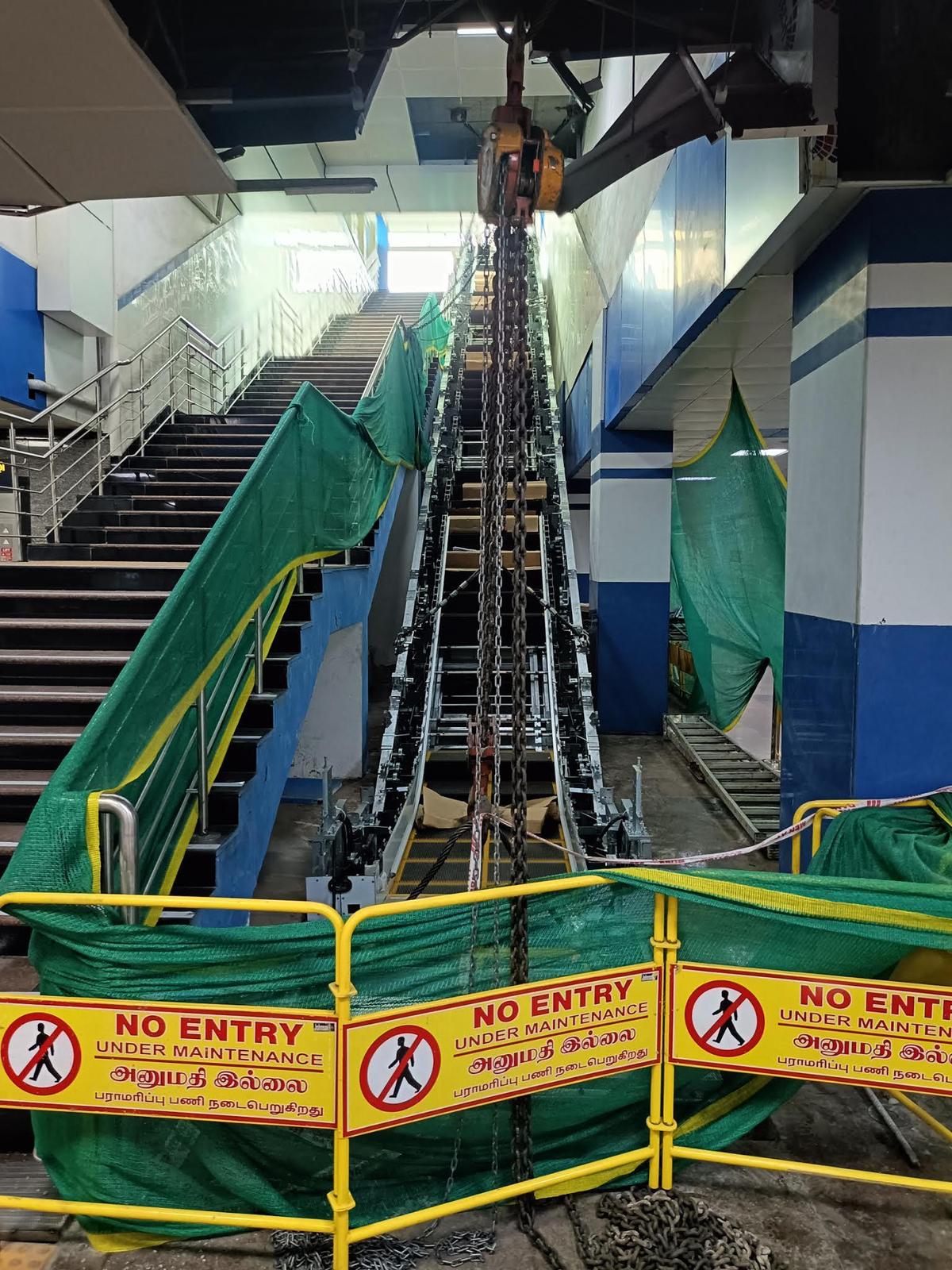 Heeft u ooit een roltrap gezien terwijl deze nog in aanbouw is?