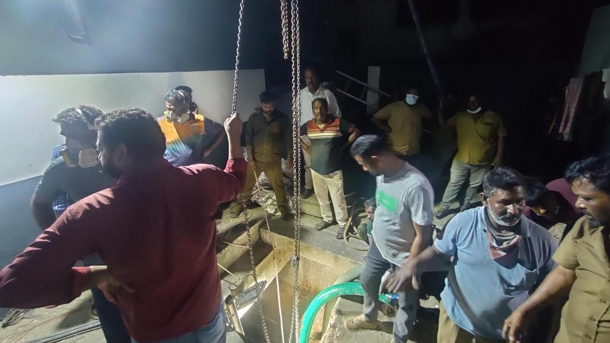 Two Coimbatore Corporation contract workers die after falling into sewage tank during repair work