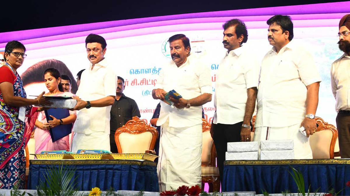 CM inaugurates much-delayed bridge, names it after Mayor Chittibabu