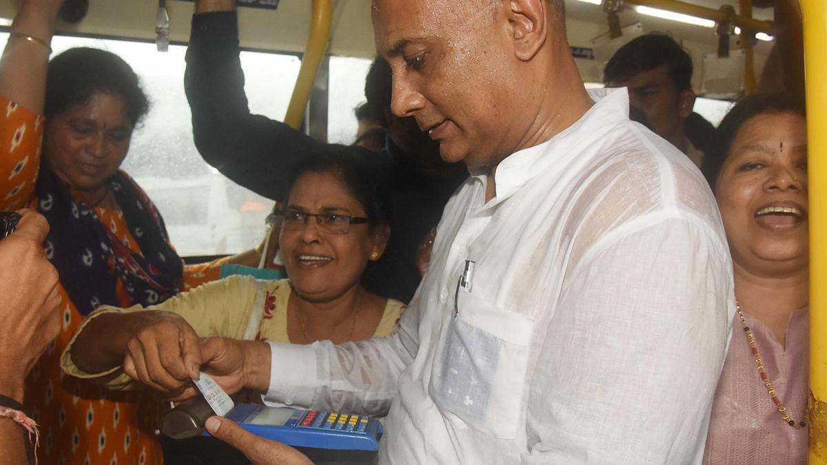 Free bus rides for women cannot be extended to private buses: Dinesh Gundu Rao