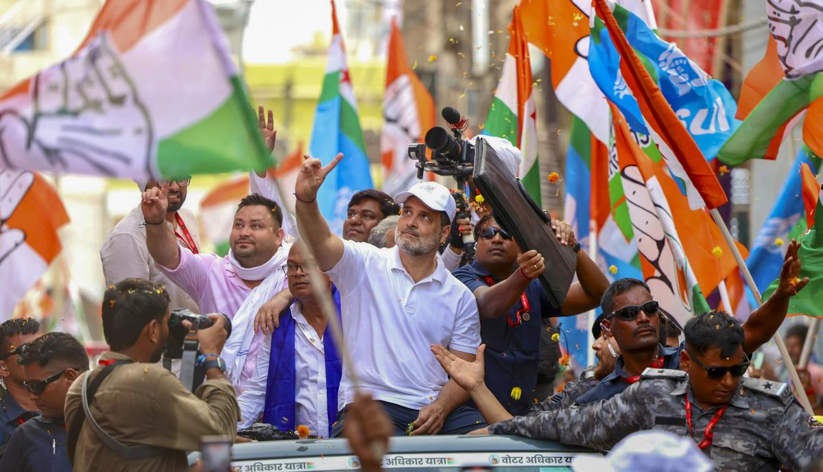 Those who steal people's votes should quit throne, Rahul Gandhi says at Bihar rally - The Hindu