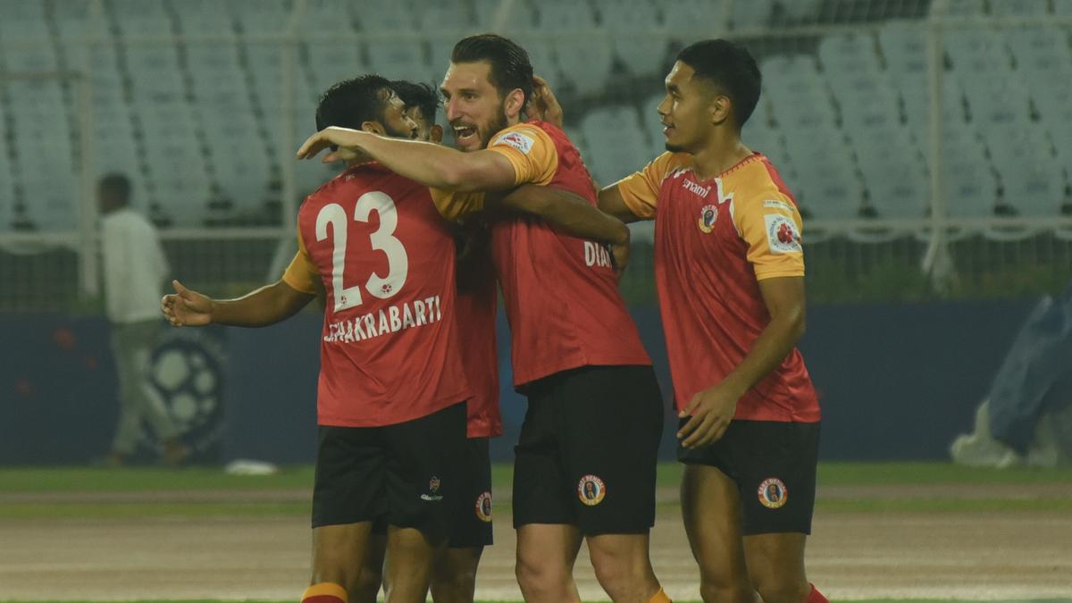 ISL | East Bengal edges Jamshedpur by a lone goal