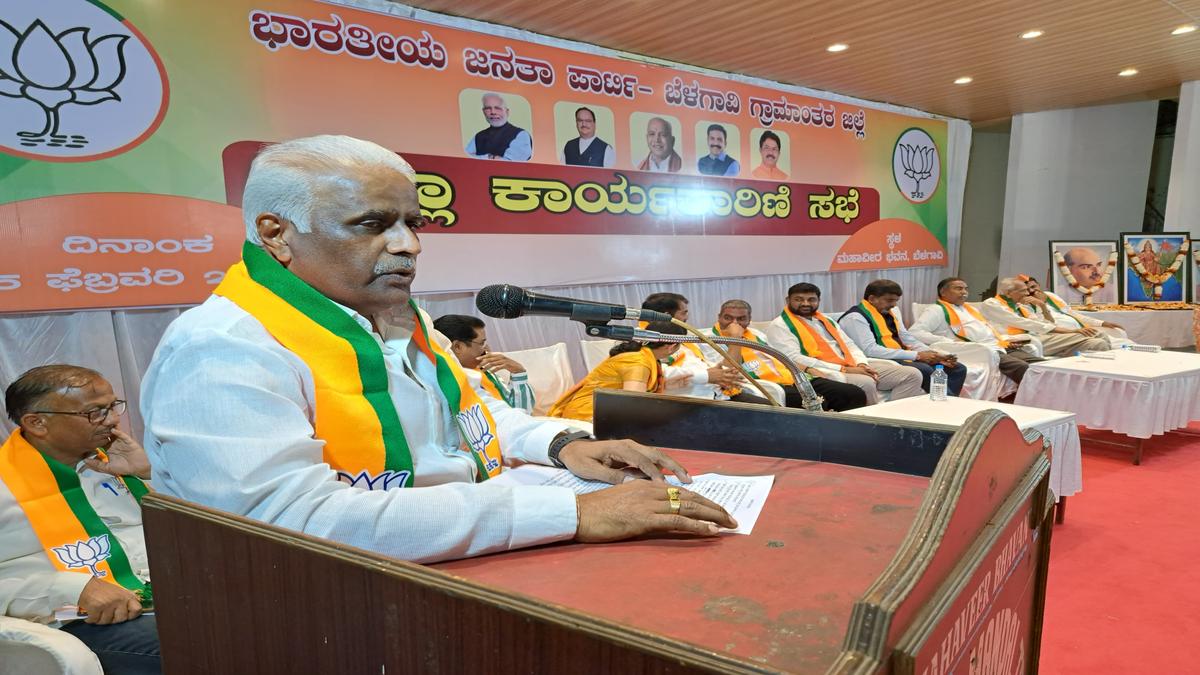 There is no truth in the charge that the Centre is discriminating against State, says Iranna Kadadi