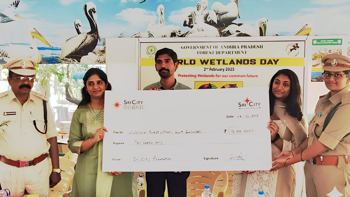 Sri City contributes ₹10 lakh to Nelapattu bird sanctuary