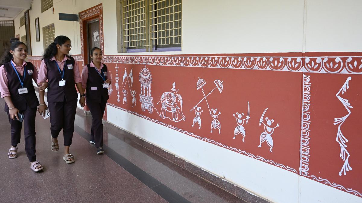 Students beautify college walls with murals and Hase Chittara patterns in Shivamogga district of Karnataka