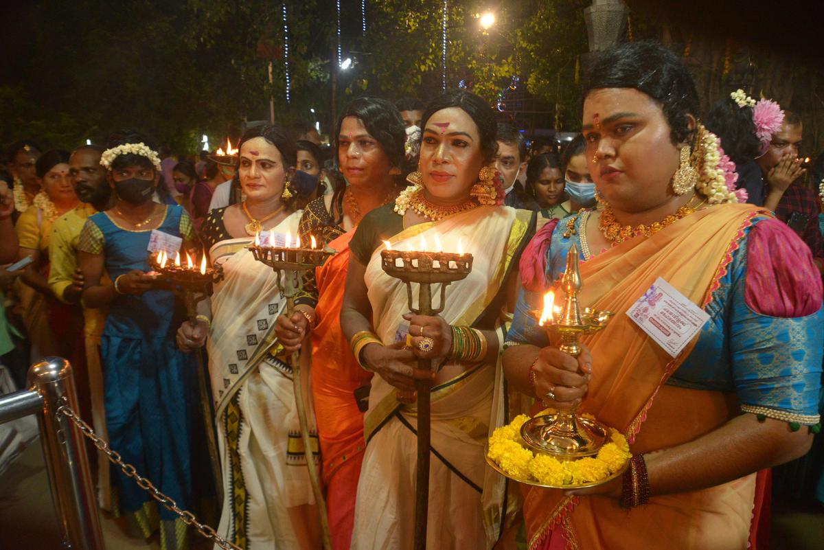 After two years, Chamayavilakku shines bright again - The Hindu