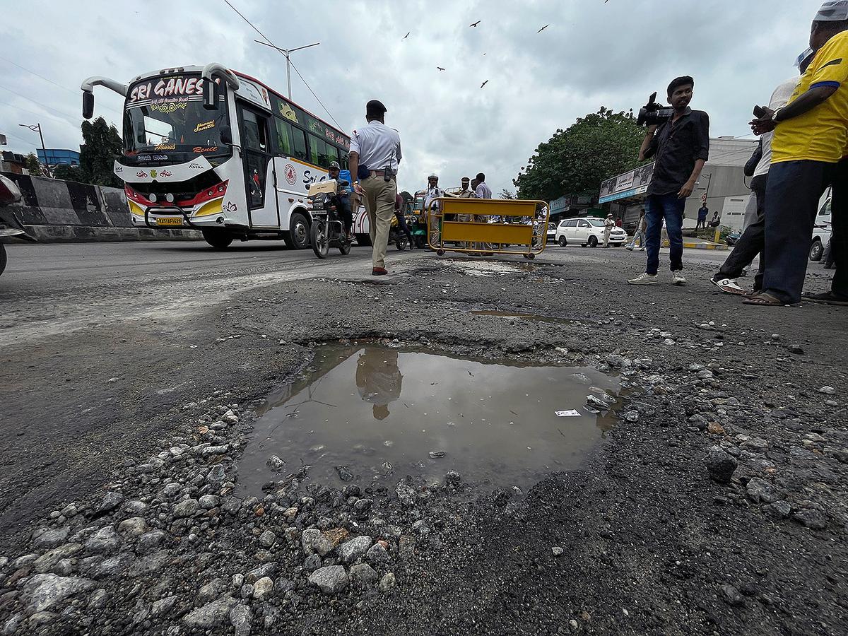 Bengaluru woman succumbs to injuries after being hit by KSRTC bus