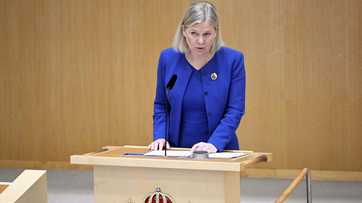 Swedish lawmakers debate joining NATO as attitudes change