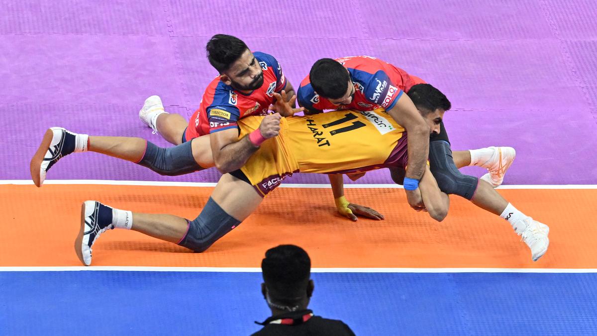 PKL 12: UP Yoddhas beat Telugu Titans 40-35