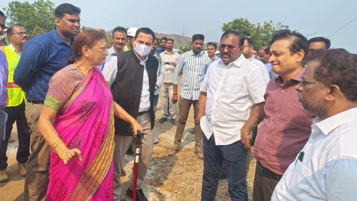 Andhra Pradesh Chief Secretary inspects progress of Amaravati development works