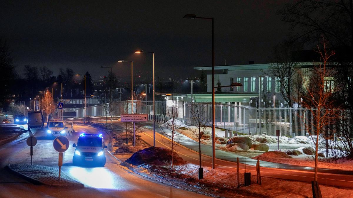 Massive explosion near U.S. embassy in Oslo, Norwegian police say