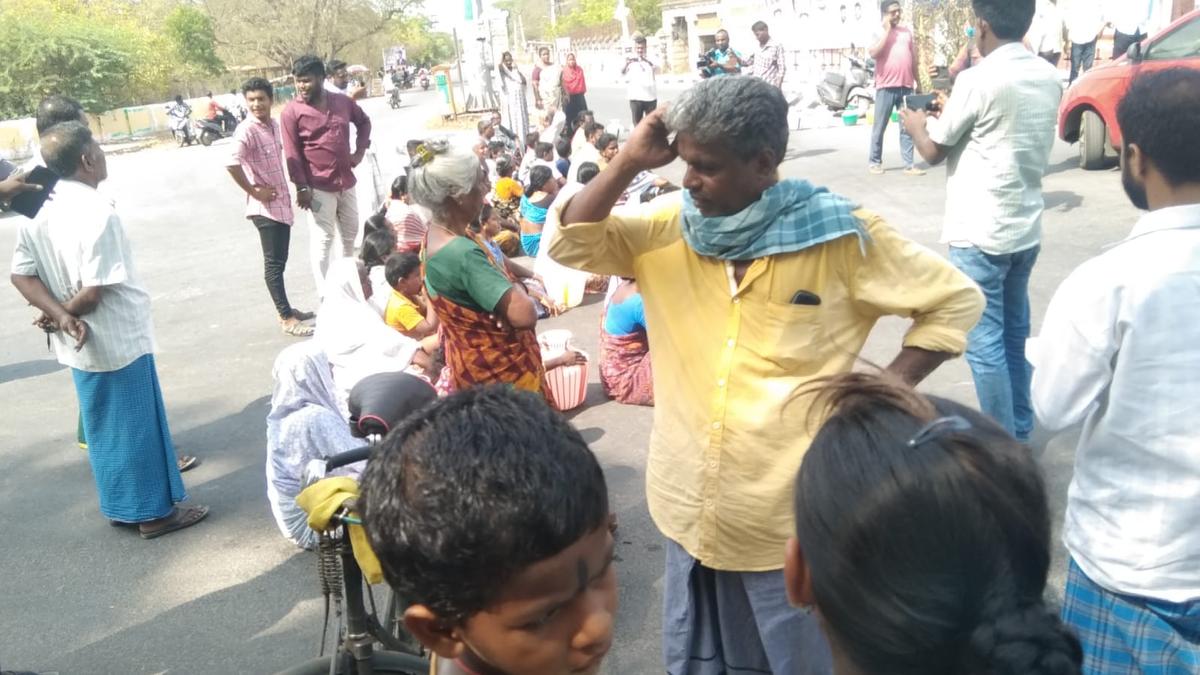 Water crisis grips Pudukottai town, residents launch agitation