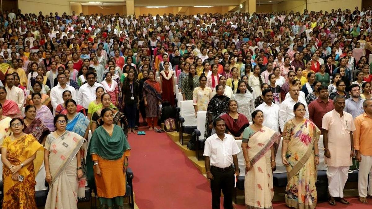 Mahila varsity pays rich tributes to ‘Vande Mataram’ on its 150th anniversary