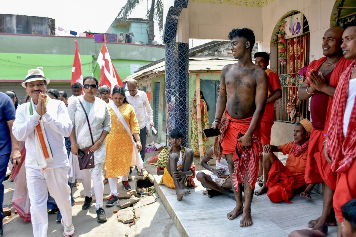 Congress candidate Adhir Ranjan Chowdhury during his campaign for Lok Sabha elections, at Berhampore in Murshidabad district.