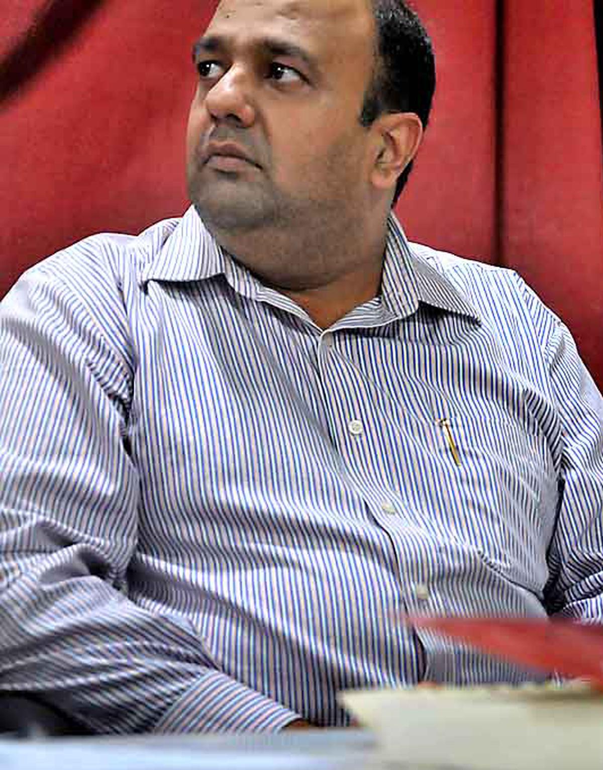 Amer Ali Khan, Joint Editor of Politics