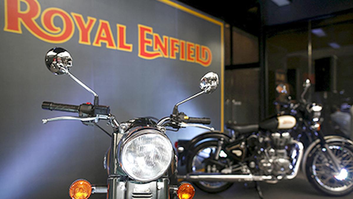 After Flipkart, Royal Enfield announces availability of 350cc bikes on Amazon