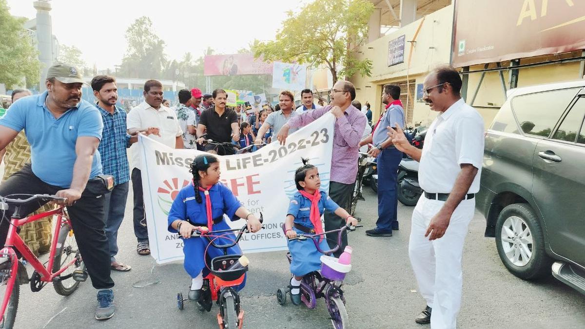 SCR, APPCB organise ‘Mission Life Bicycle Rally’