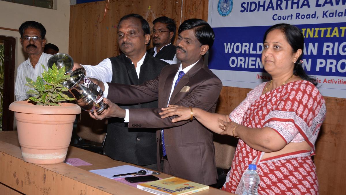 &lsquo;Society not ready to give 50% reservation to women in public offices, though they account for half of the populaiton&rsquo;