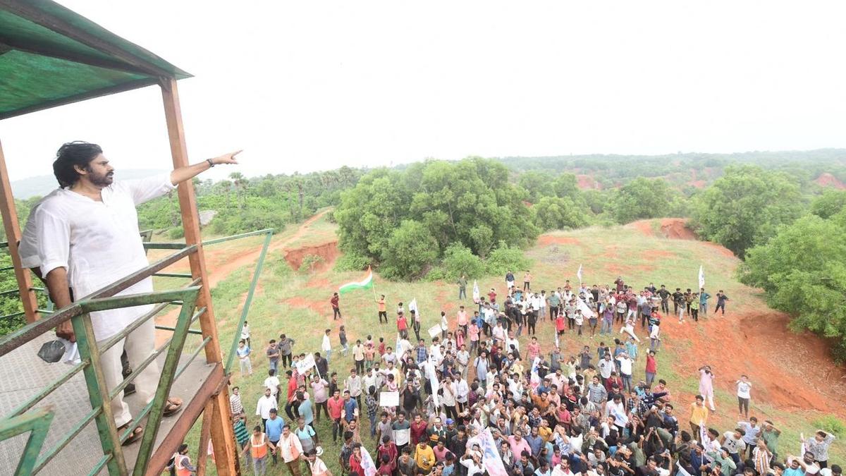 Will approach NGT if A.P. government doesn’t come up with steps to protect ‘Erra Matti Dibbalu’ in 48 hours, says Pawan Kalyan