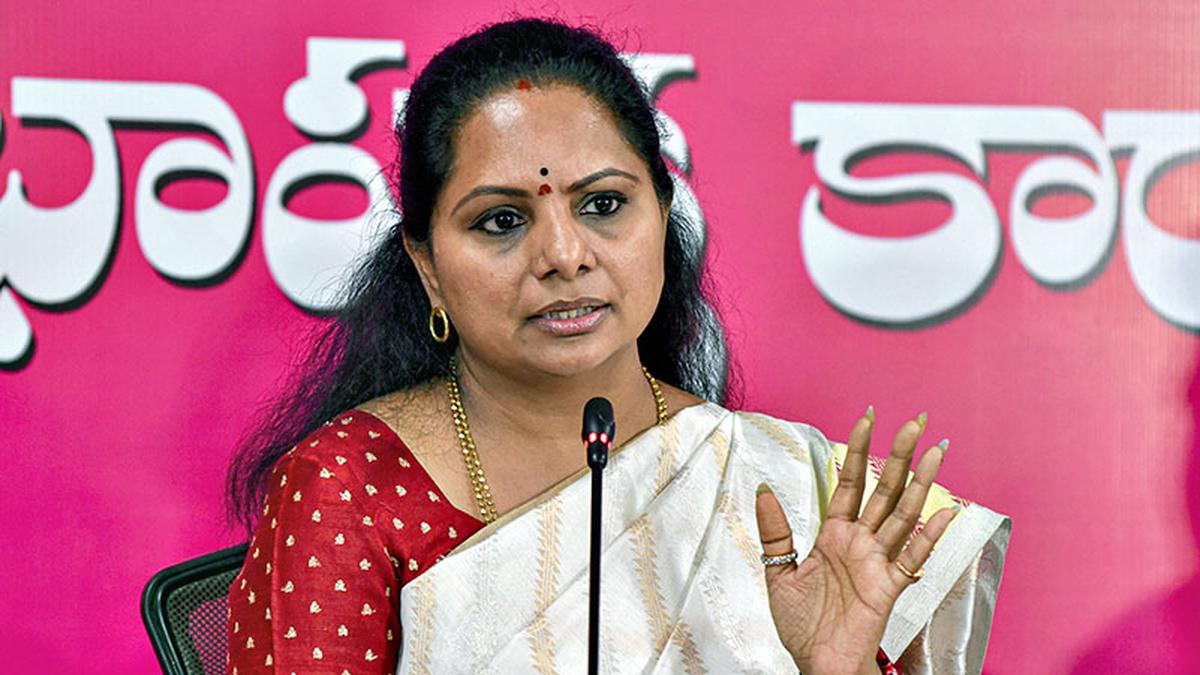 Delhi excise policy case | Supreme Court gives BRS MLC Kavitha a brief reprieve