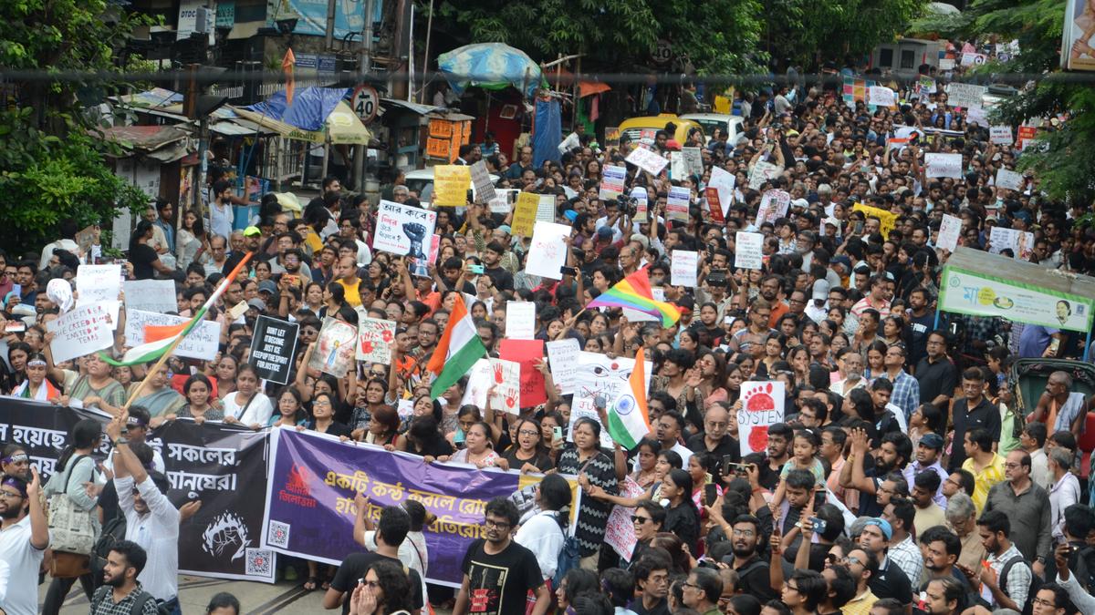 No let-up in protests over Kolkata rape and murder; resident doctors open Abhaya Clinics