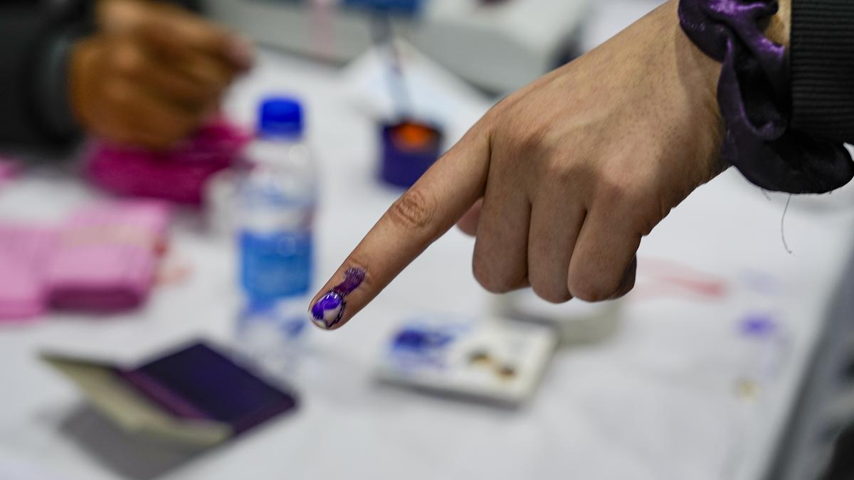 Counting underway for Aizawl Municipal Corporation polls, ZPM leads in 5 wards