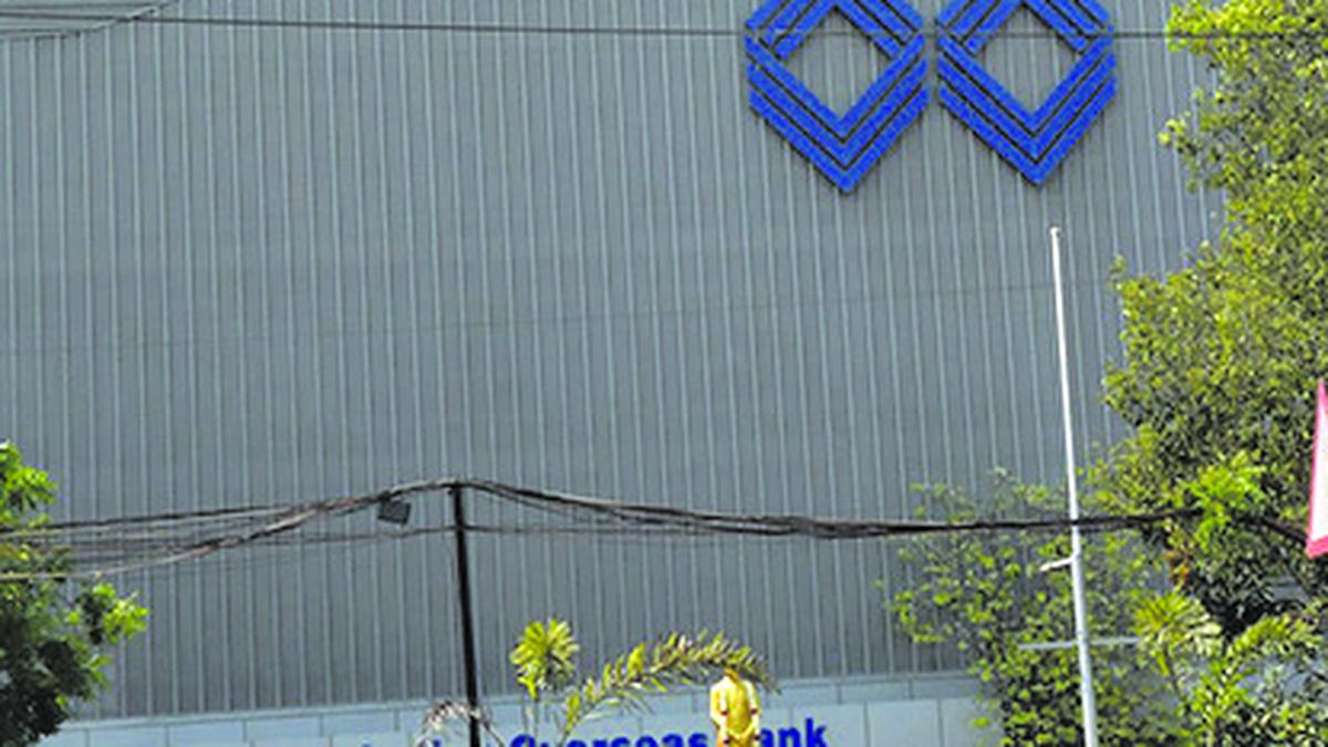 Indian Overseas Bank Q4 standalone net rises 18% to 650 crore