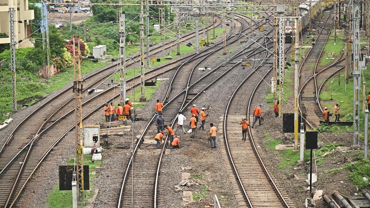Fire breaks out near parking area at Thiruvananthapuram railway station in Kerala
